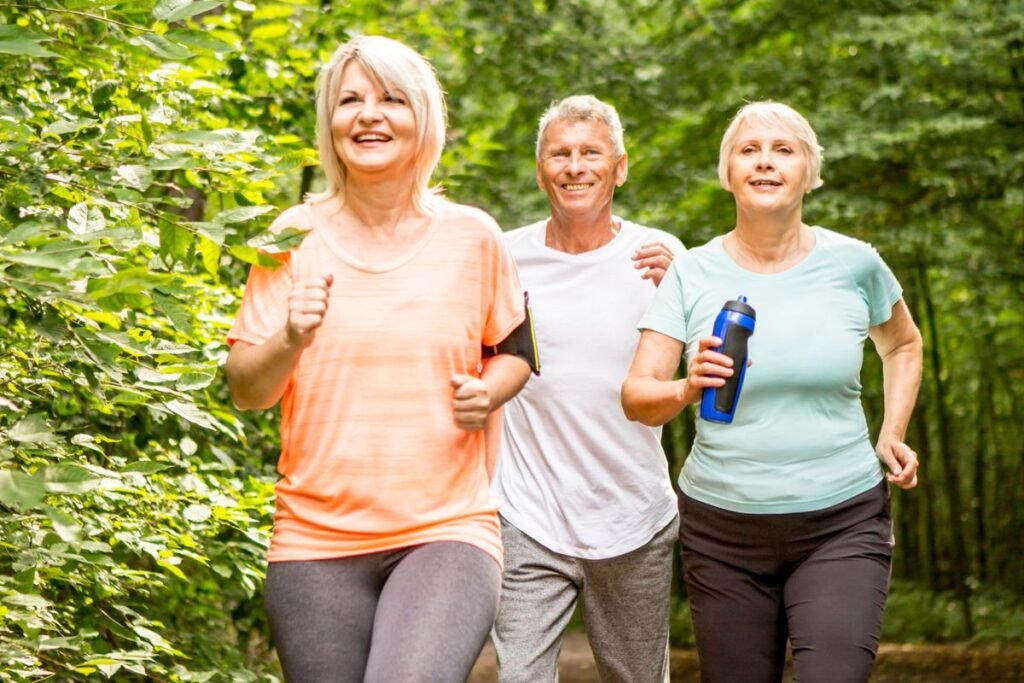 Qual o tipo de exerccio fsico ideal para quem tem mais de 50 anos? qual-o-tipo-de-exerccio-fsico-ideal-para-quem-tem-mais-de-50-anos?