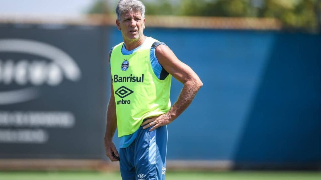 grmio-descarta-nova-contratao-e-renato-deve-seguir-com-o-que-tem-no-elenco