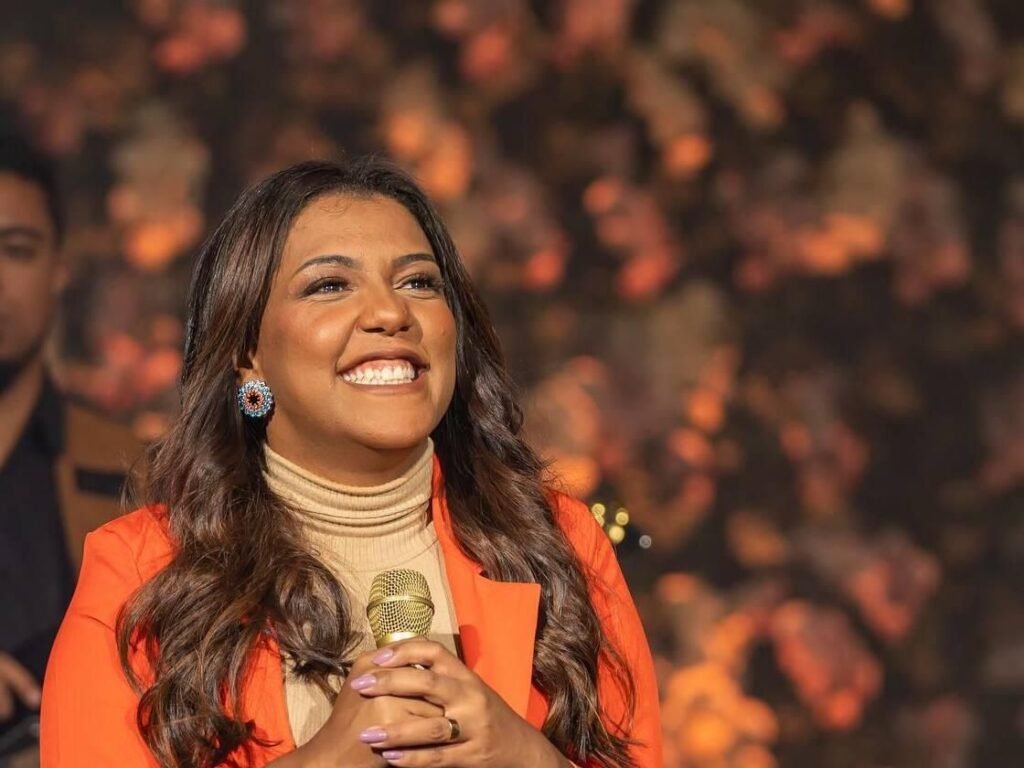 oua-o-novo-louvor-de-larissa-pires-com-a-letra-e-significado