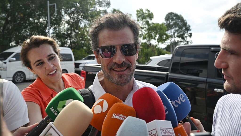 julgamento-do-filho-de-ator-espanhol-por-assassinato-na-tailndia-comea