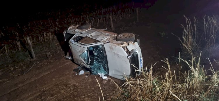 Grave acidente entre Fiat Titano e Hilux na MT-326, próximo a Canarana, deixa três pessoas feridas