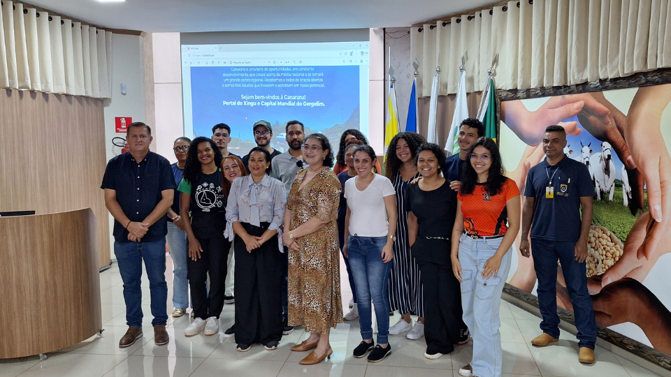 Acadêmicos de Geografia da UFMT visita Canarana e conhece potencial econômico do município